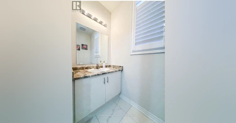 16 Sam Battaglia Crescent, Georgina, ON, L0E 1R0 - 8