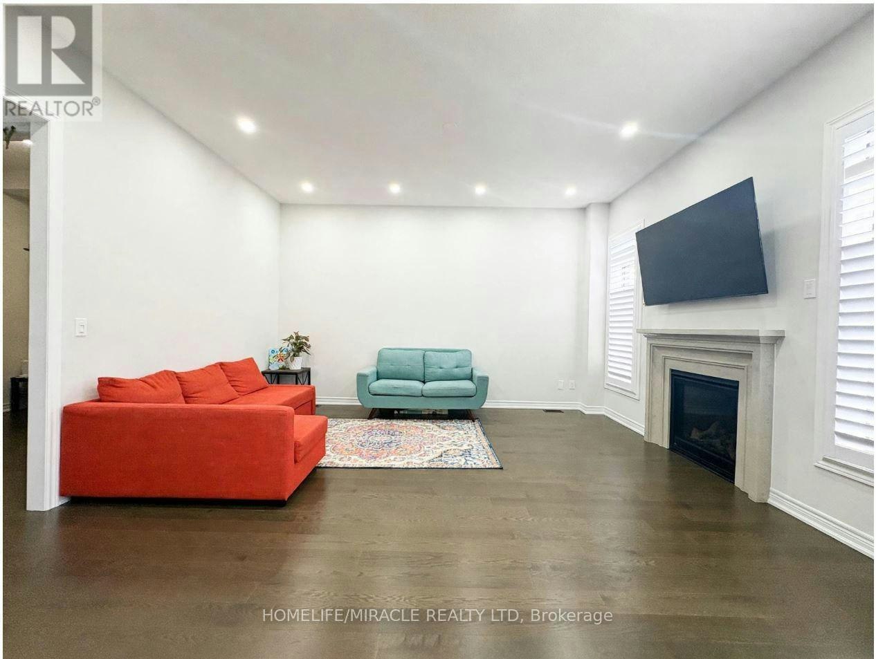 16 Sam Battaglia Crescent, Georgina, ON, L0E 1R0 - 5