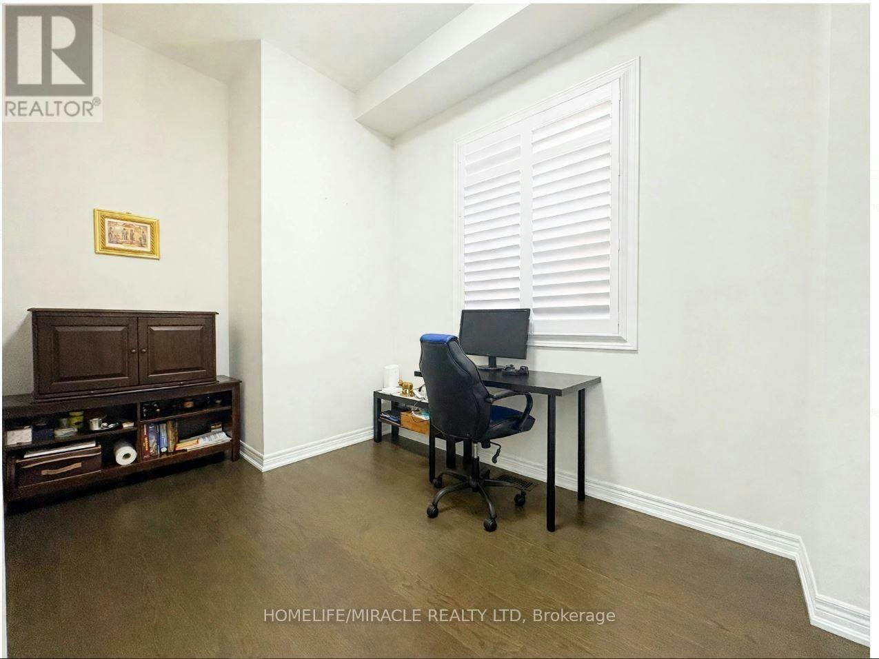 16 Sam Battaglia Crescent, Georgina, ON, L0E 1R0 - 9