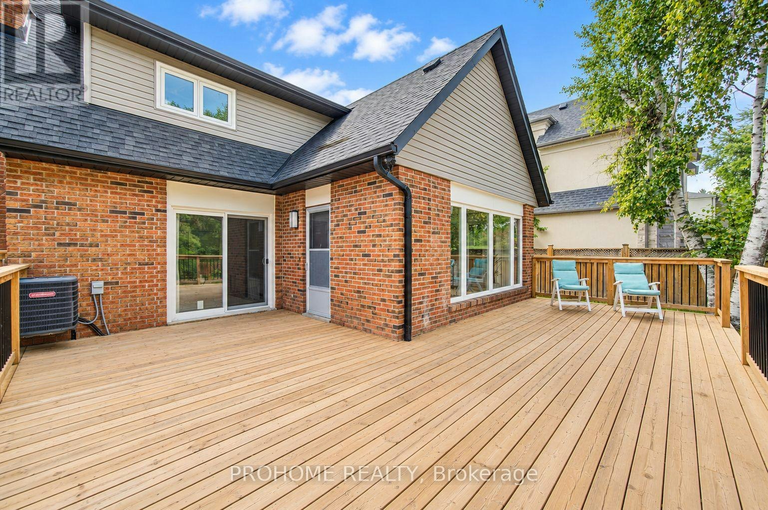 36 Summerfeldt Crescent, Markham, ON, L3R 2B2 - 19