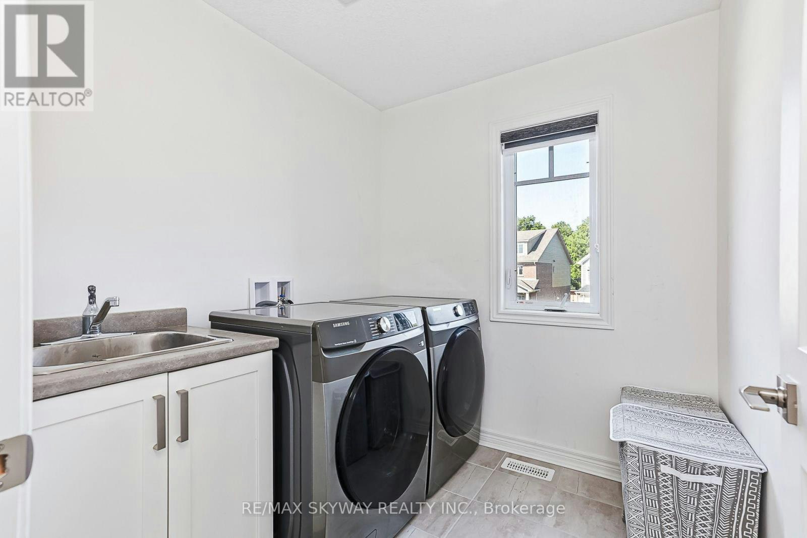103 Plewes Drive W, Collingwood, ON, L9Y 3B7 - 38
