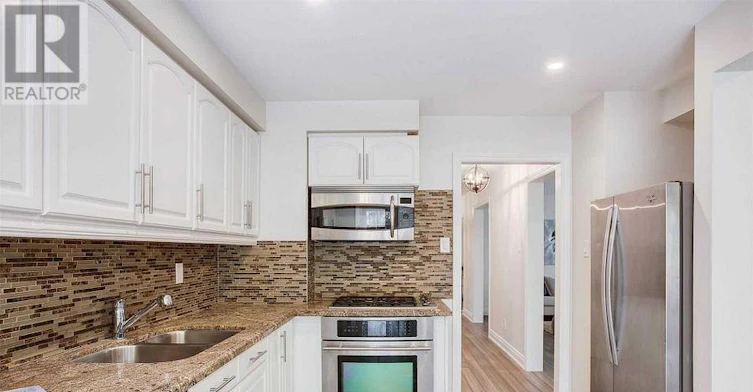 2889 Gulfstream Way, Mississauga, ON, L5N 6K3 - 14