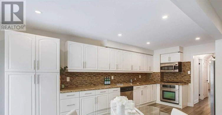2889 Gulfstream Way, Mississauga, ON, L5N 6K3 - 13