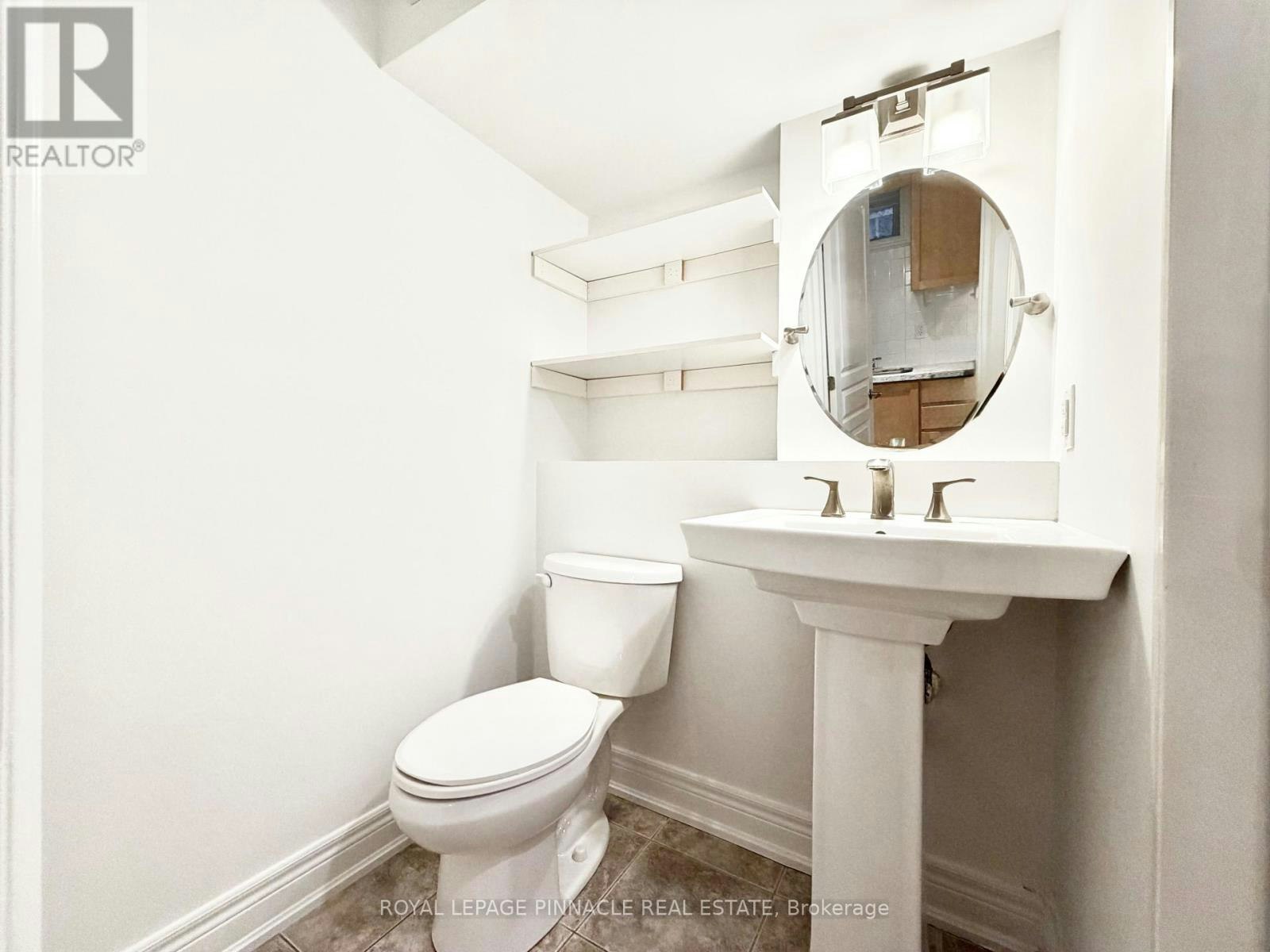 LOWER-136 Campbell Avenue, Toronto, ON, M6P 3V2 - 9