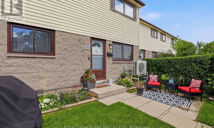 81-825 Dundalk Drive