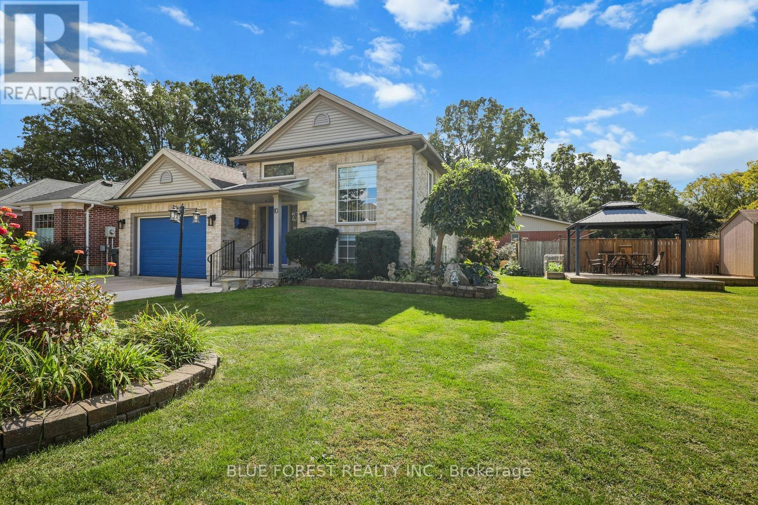 10 Symphony Court, Port Stanley, ON, N5P 4K1