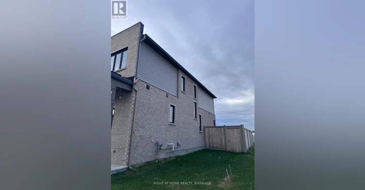 700 Fairline Row, Ottawa, ON, K2V 0V7 - 35