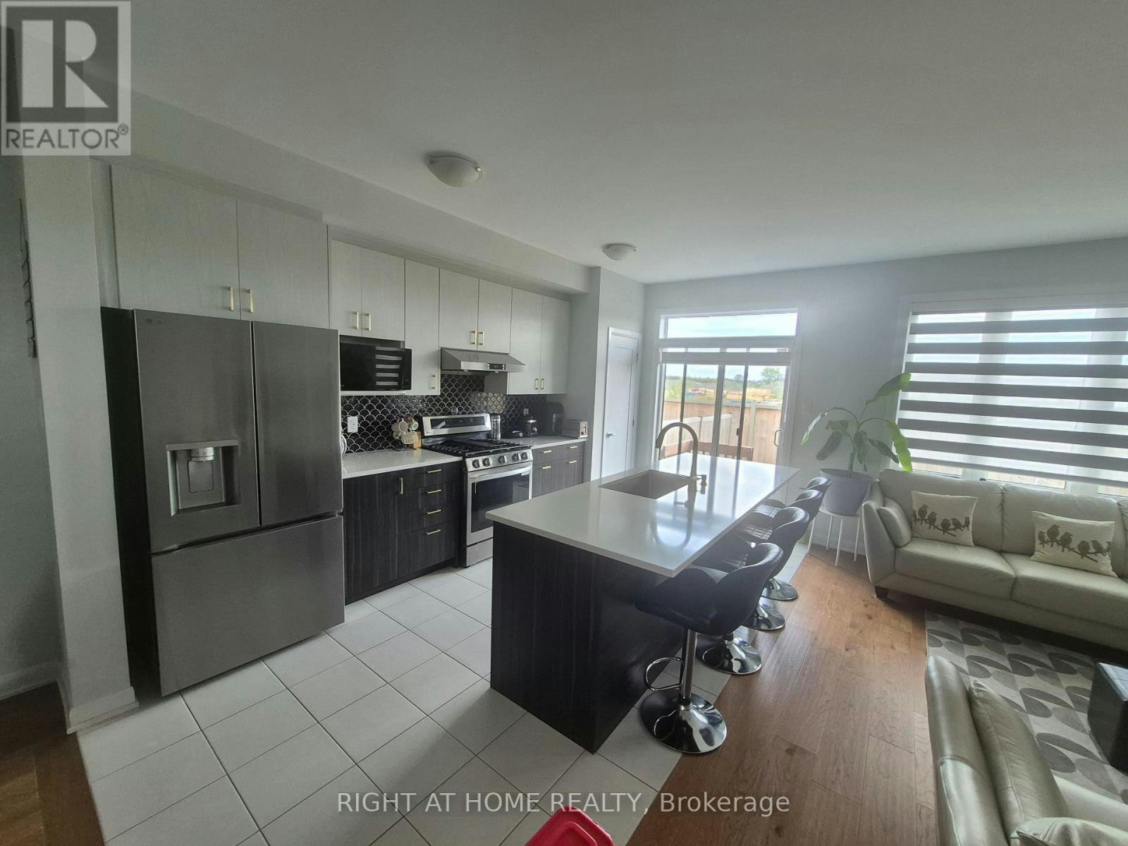 700 Fairline Row, Ottawa, ON, K2V 0V7 - 11