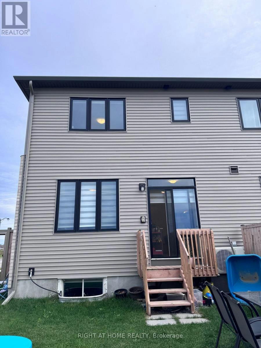 700 Fairline Row, Ottawa, ON, K2V 0V7 - 39
