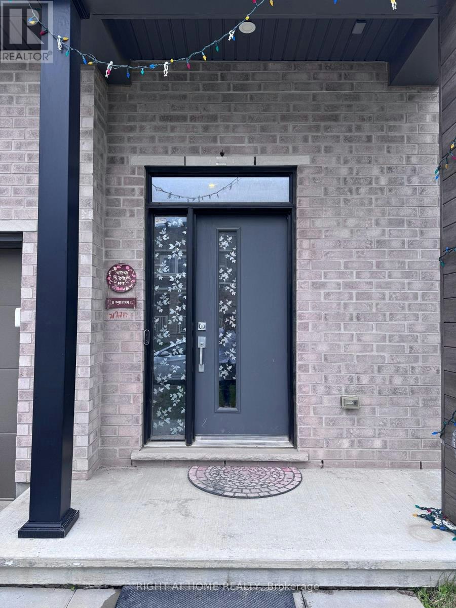 700 Fairline Row, Ottawa, ON, K2V 0V7