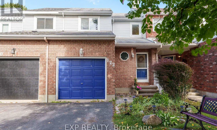 122 Markland Crescent