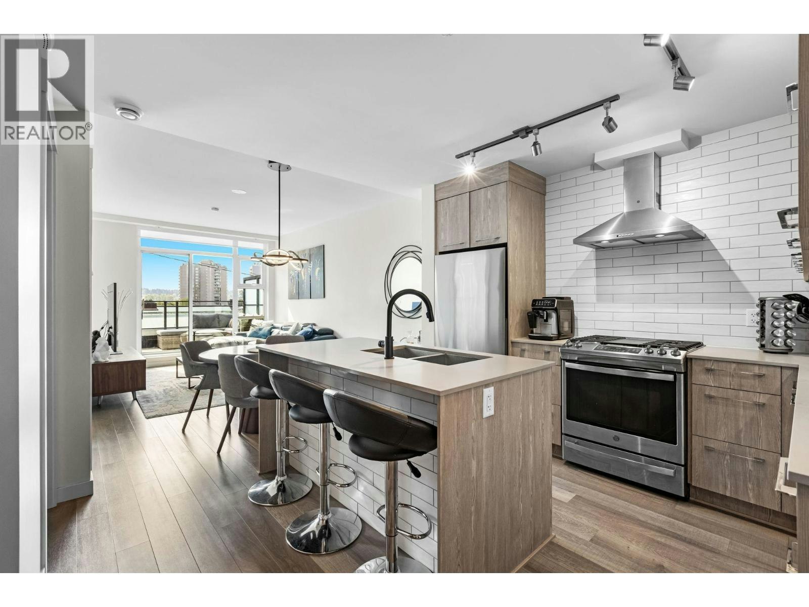 1013 Quebec Street, New Westminster, BC, V3M 0M3