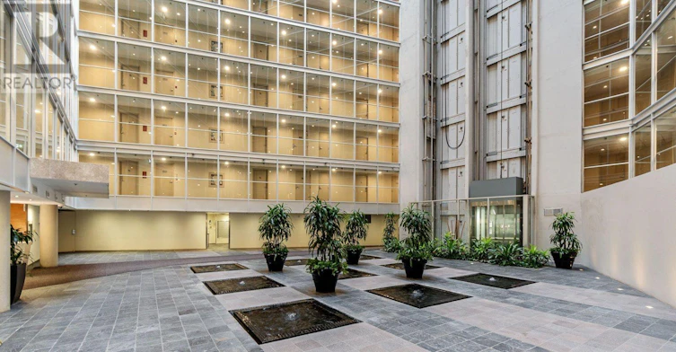 915-650 Queens Quay W, Toronto, ON, M5V 3N2 - 3