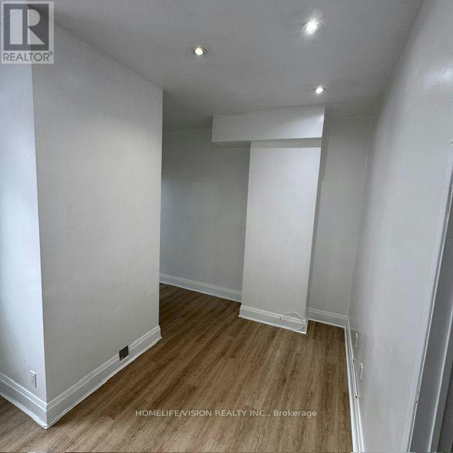 C-864 Broadview Avenue, Toronto, ON, M4K 2R1 - 12