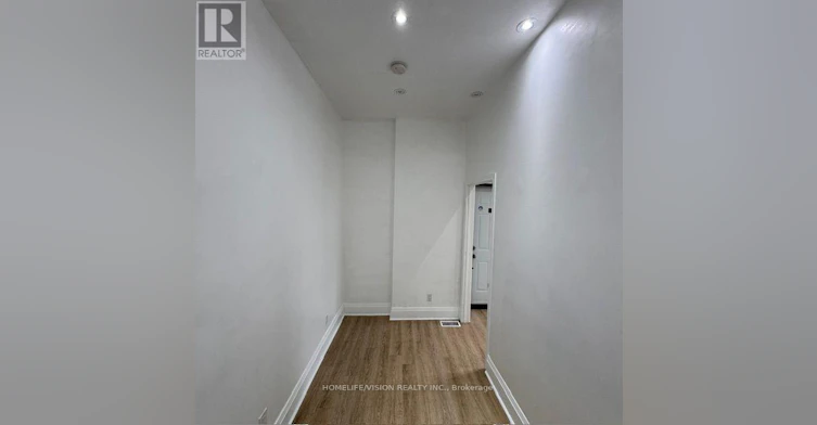 C-864 Broadview Avenue, Toronto, ON, M4K 2R1 - 7