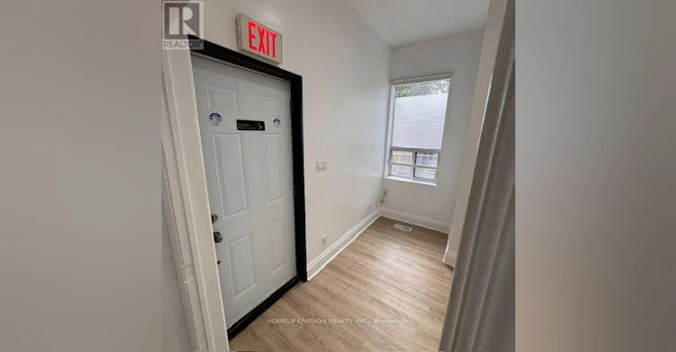 C-864 Broadview Avenue, Toronto, ON, M4K 2R1 - 8