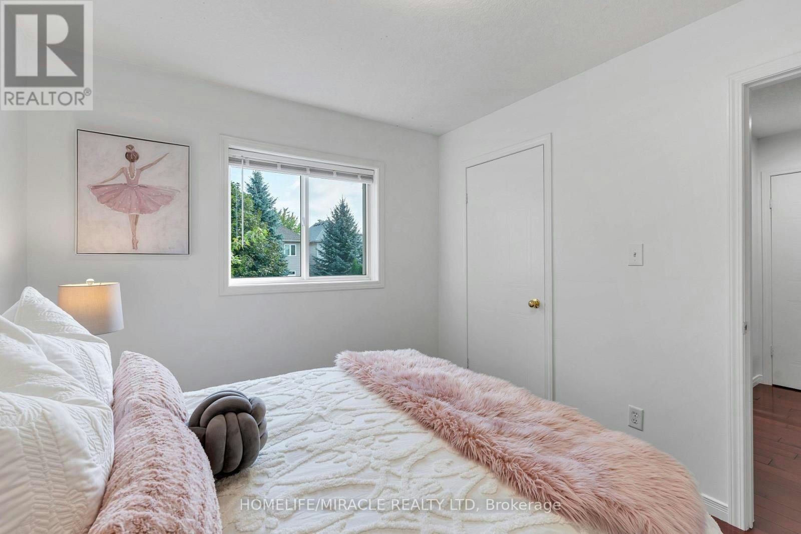 756 Karlsfeld Road, Waterloo, ON, N2T 2X2 - 5