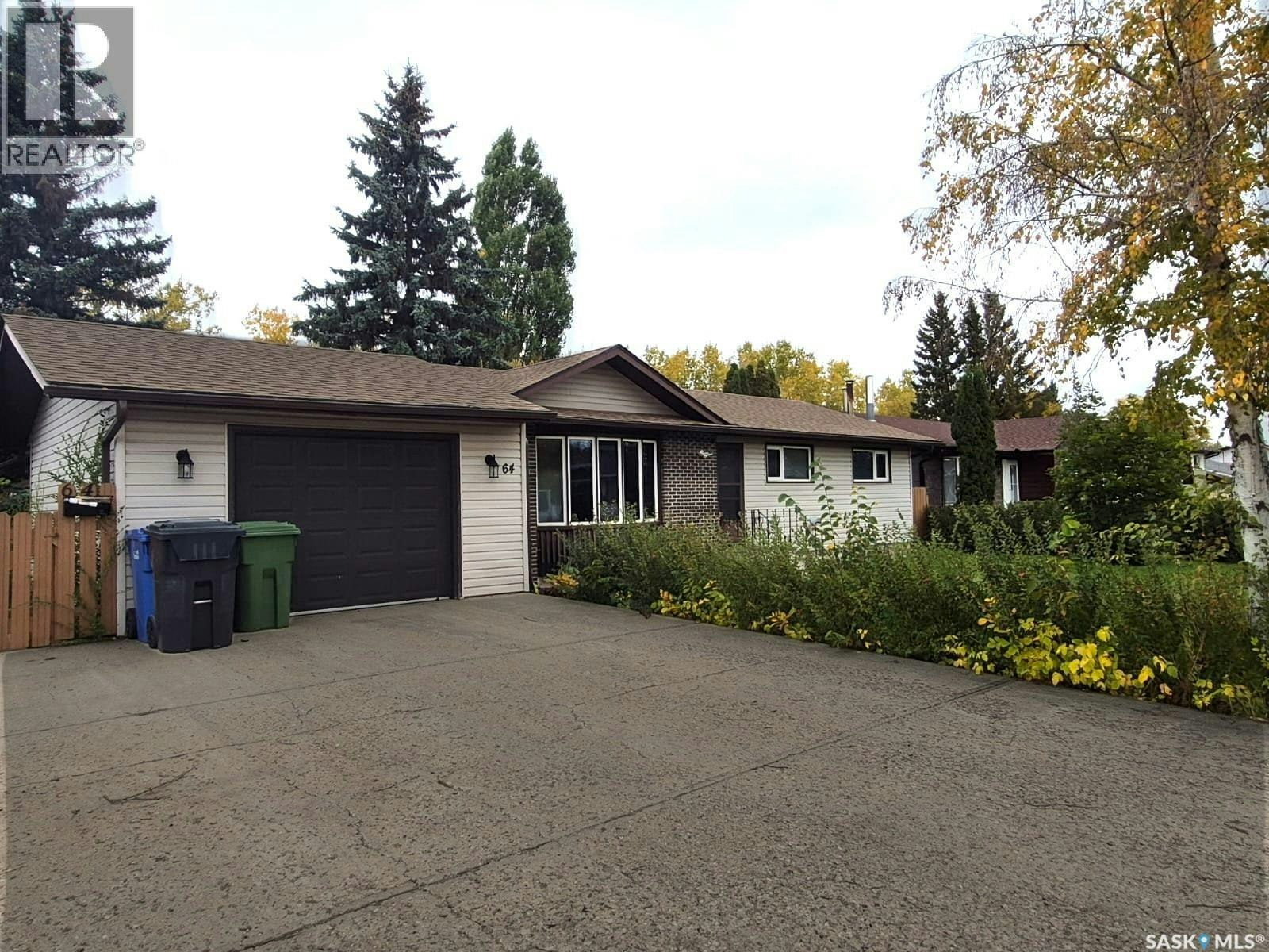 64 Clarewood Crescent, Yorkton, SK, S3N 2V2