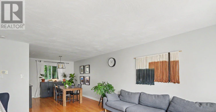 2226 Saunderson Drive, Ottawa, ON, K1G 2G4 - 7