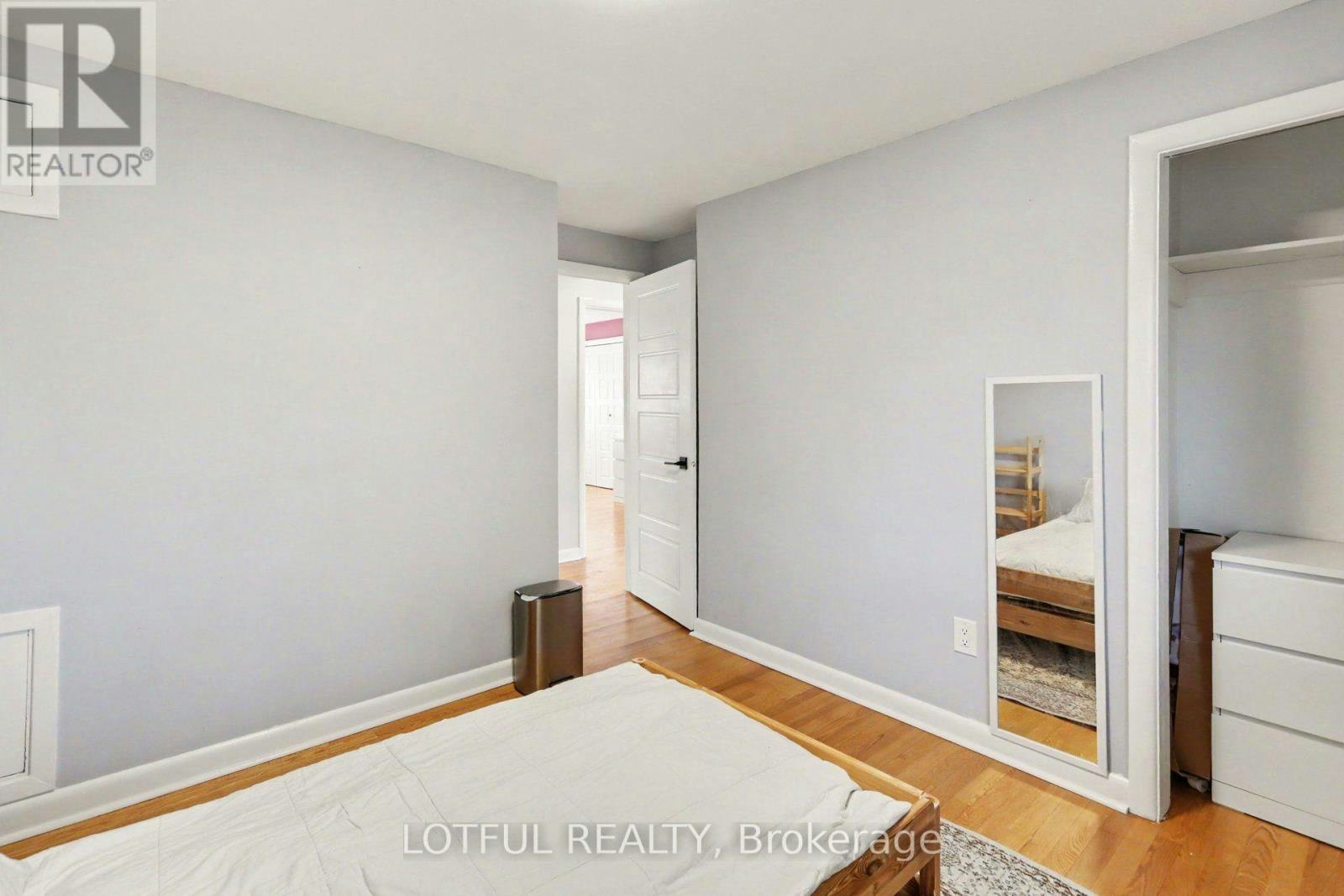 2226 Saunderson Drive, Ottawa, ON, K1G 2G4 - 18