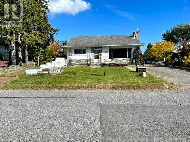 72 Burriss Street NW, Thunder Bay, ON, P7A 3E1