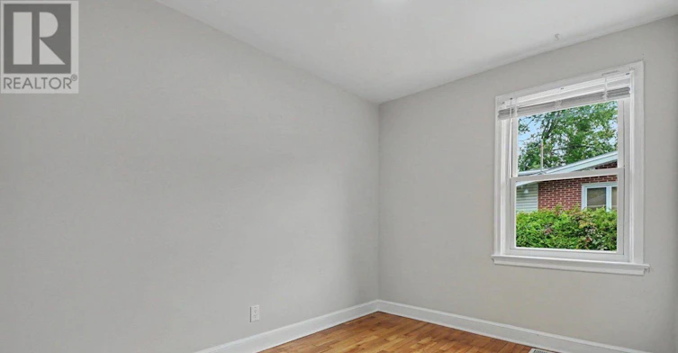 23 Meadowlands Drive W, Ottawa, ON, K2G 2R3 - 7