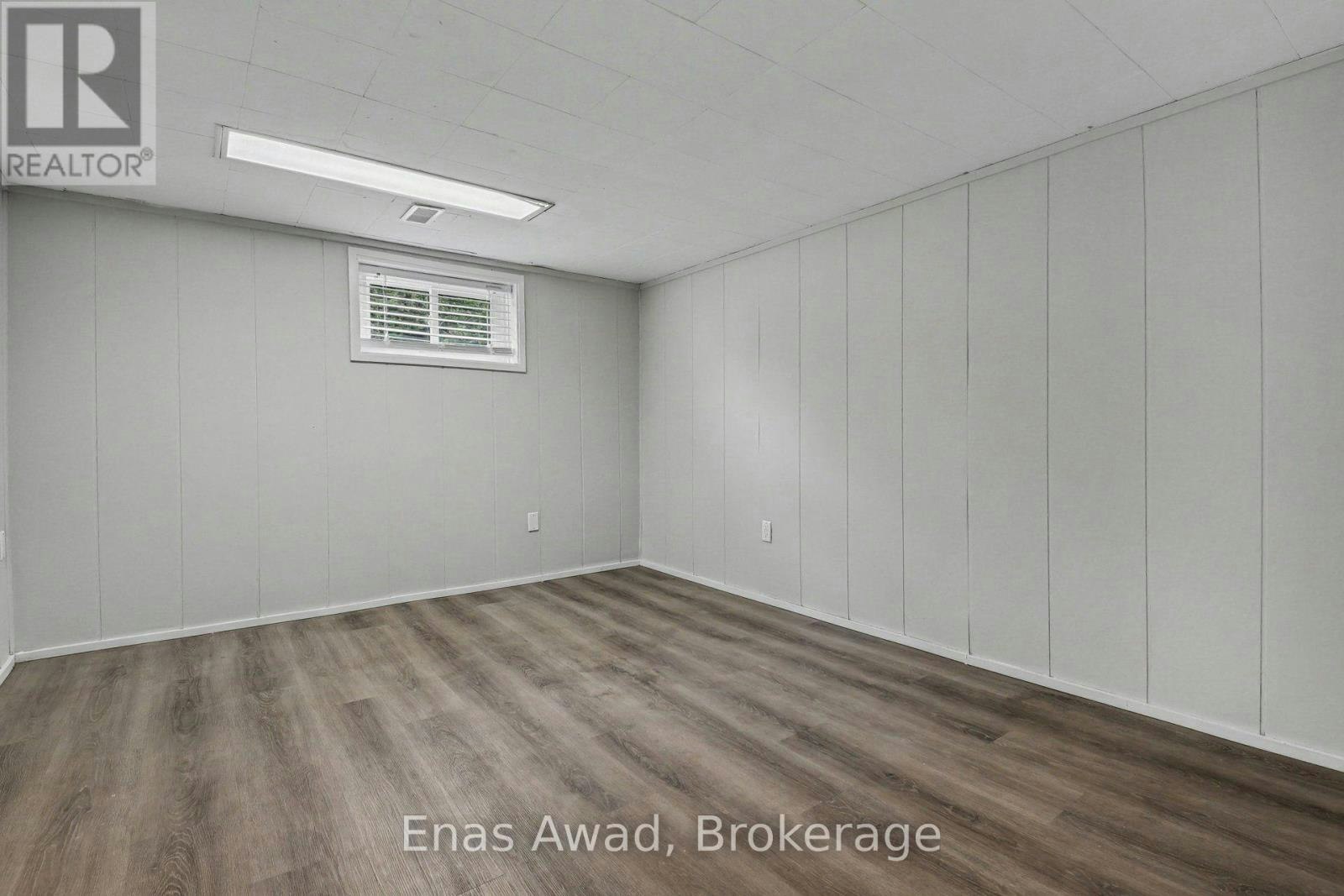 23 Meadowlands Drive W, Ottawa, ON, K2G 2R3 - 10