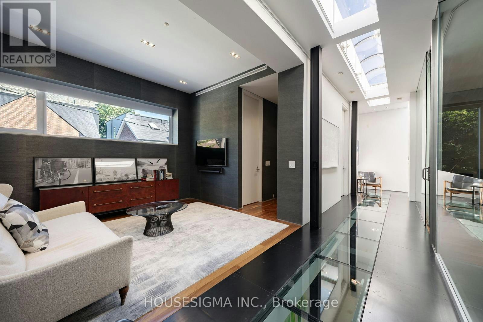 11 Bishop Street, Toronto, ON, M5R 1N3 - 24
