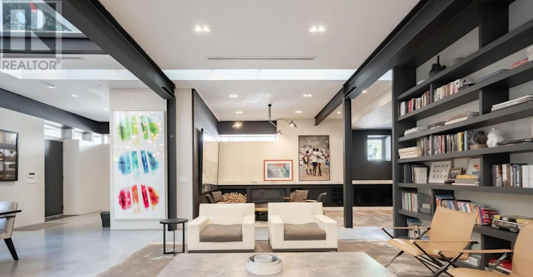 11 Bishop Street, Toronto, ON, M5R 1N3 - 4