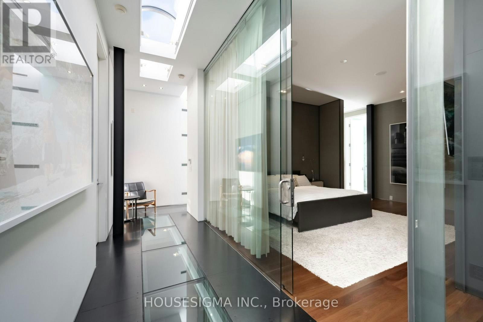 11 Bishop Street, Toronto, ON, M5R 1N3 - 23