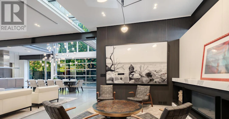 11 Bishop Street, Toronto, ON, M5R 1N3 - 2