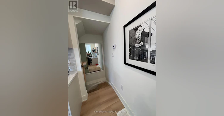 2B-45 Bellevue Avenue, Toronto, ON, M5T 2N5 - 5