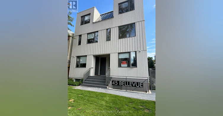 2B-45 Bellevue Avenue, Toronto, ON, M5T 2N5