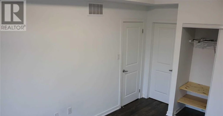 34 Engel Street E, Vaughan, ON, L4L 0G9 - 13