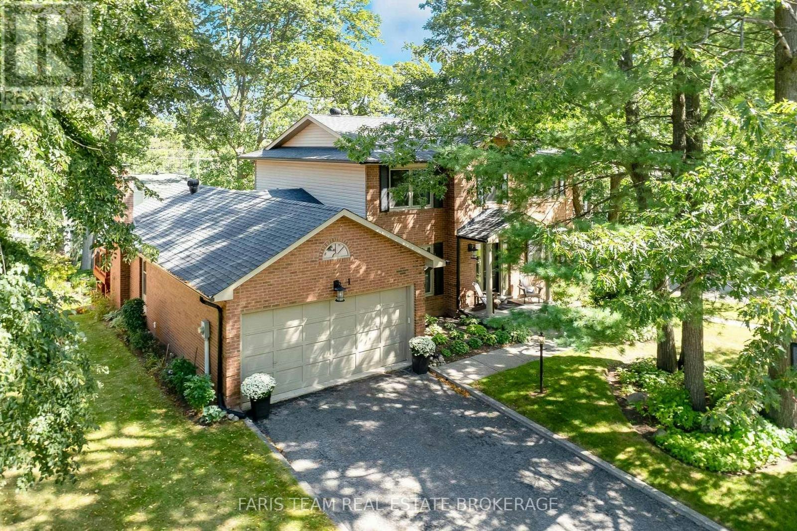 1 Susan Place, Barrie, ON, L4N 5P3