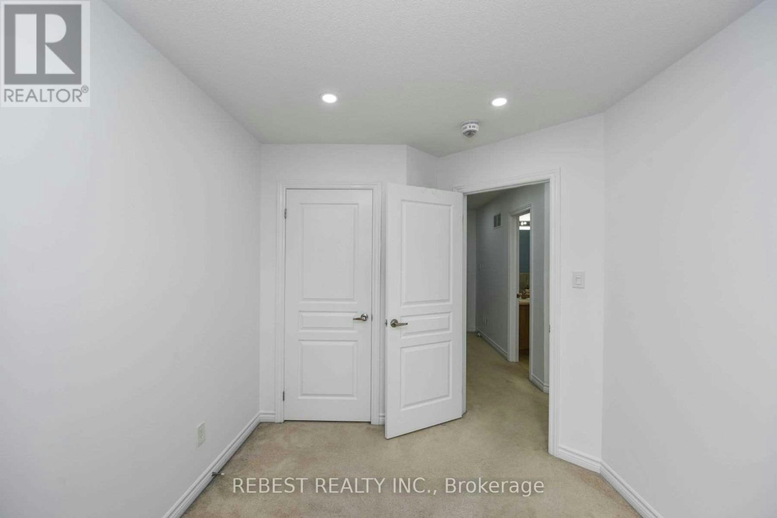 18 Aspen Hill Road, Brampton, ON, L6Y 6E3 - 25