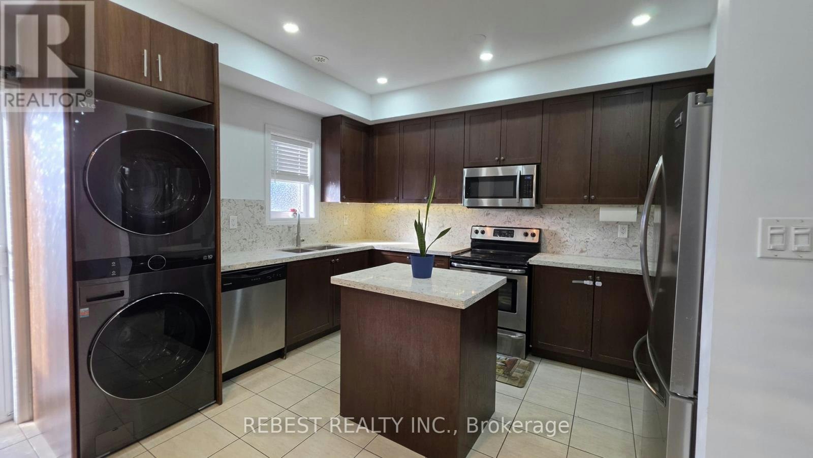 18 Aspen Hill Road, Brampton, ON, L6Y 6E3 - 13