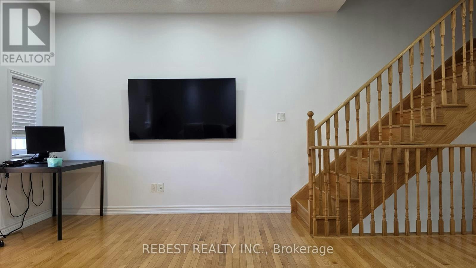 18 Aspen Hill Road, Brampton, ON, L6Y 6E3 - 10
