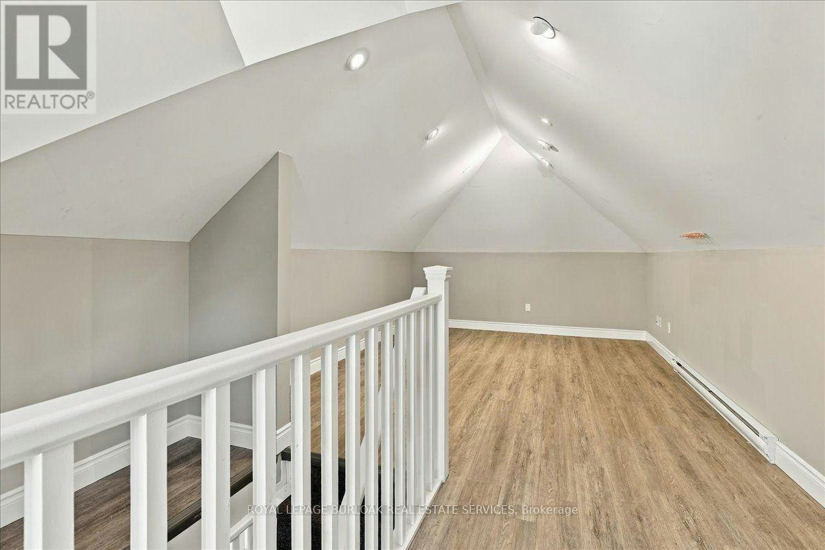 UPPER-17 Eby Street S, Kitchener, ON, N2G 3K6 - 8
