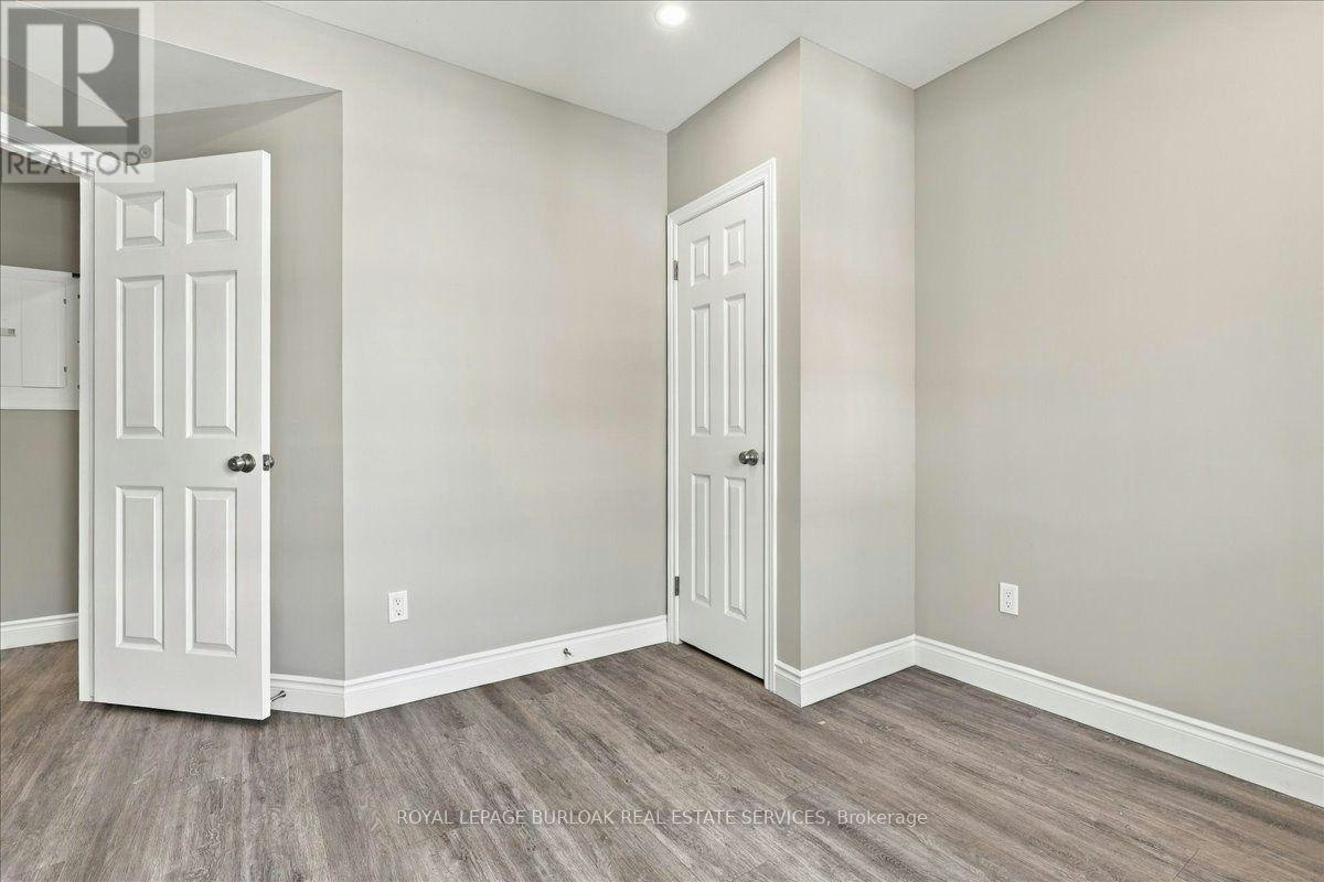 UPPER-17 Eby Street S, Kitchener, ON, N2G 3K6 - 3