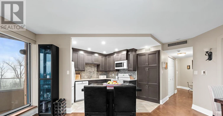 504-3105 Carling Avenue, Ottawa, ON, K2H 5A6 - 15