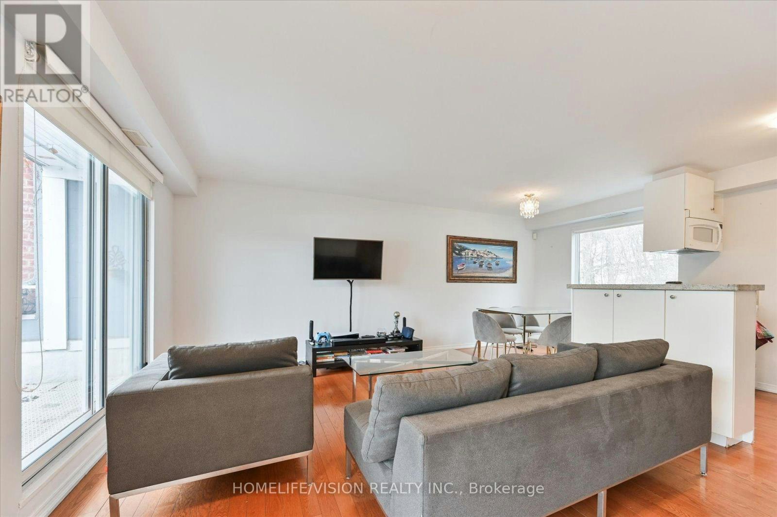 2ND FLR-400 Summerhill Avenue, Toronto, ON, M4W 2E4 - 4