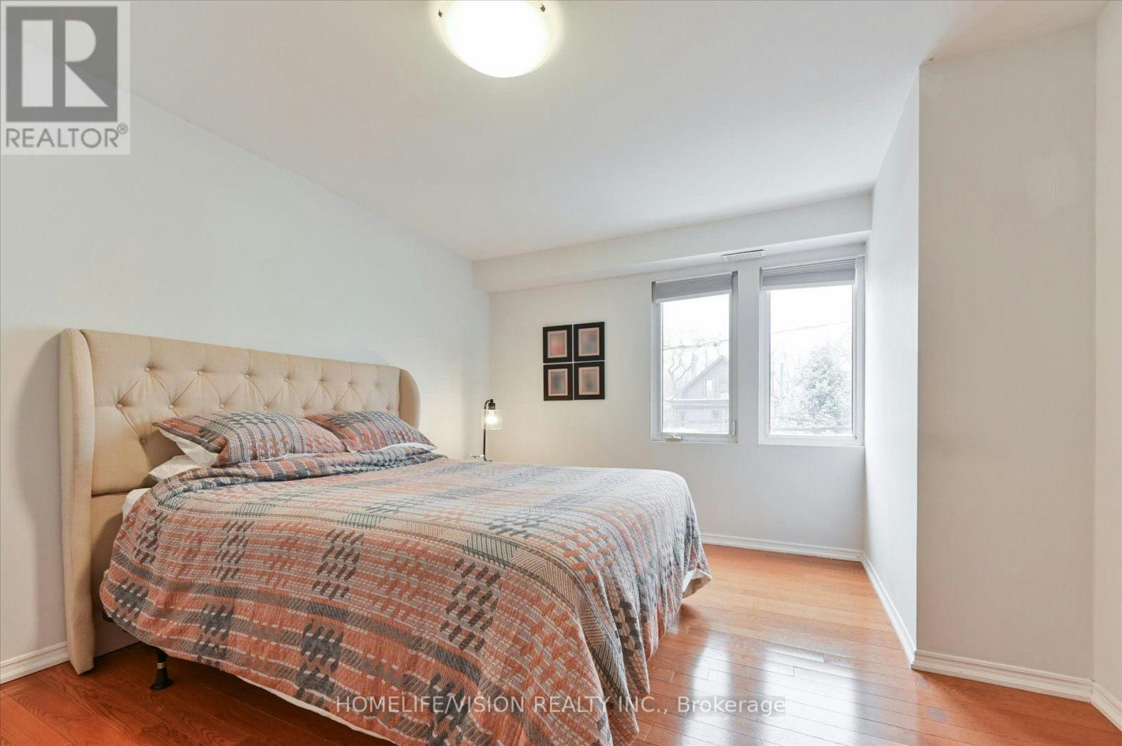 2ND FLR-400 Summerhill Avenue, Toronto, ON, M4W 2E4 - 9