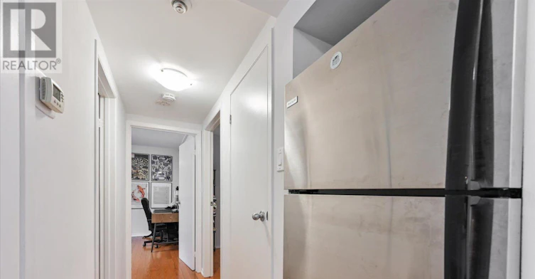 2ND FLR-400 Summerhill Avenue, Toronto, ON, M4W 2E4 - 8