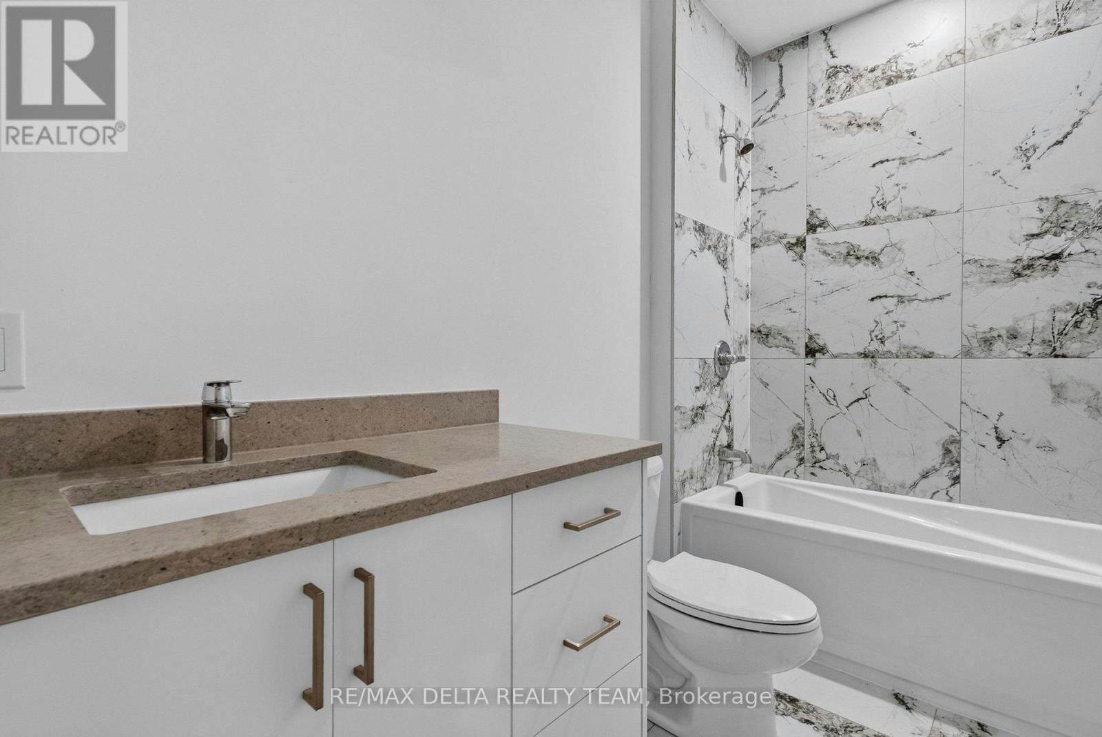 45 St Claire Avenue, Ottawa, ON, K2G 2A1 - 27