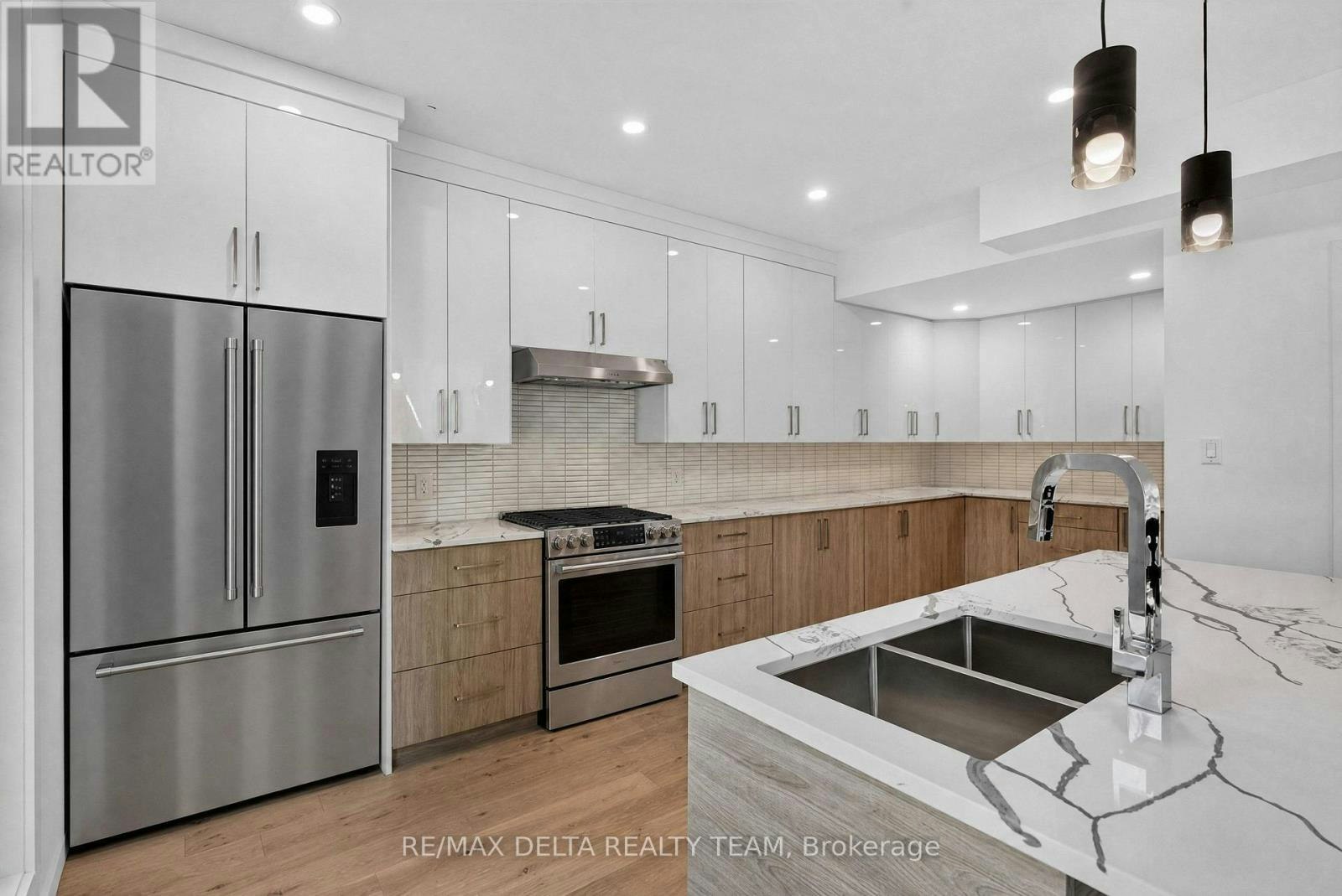 45 St Claire Avenue, Ottawa, ON, K2G 2A1 - 13