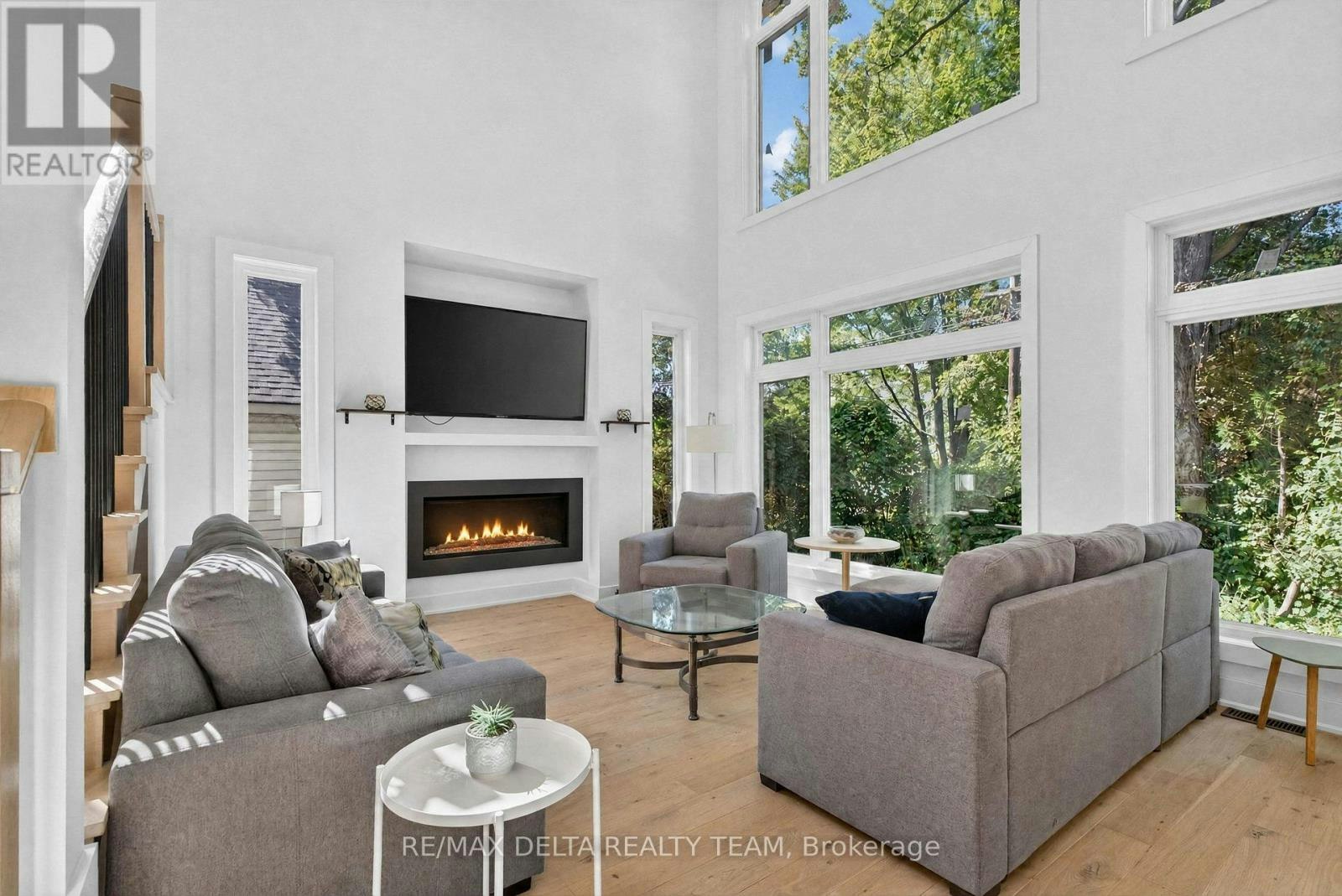 45 St Claire Avenue, Ottawa, ON, K2G 2A1 - 11