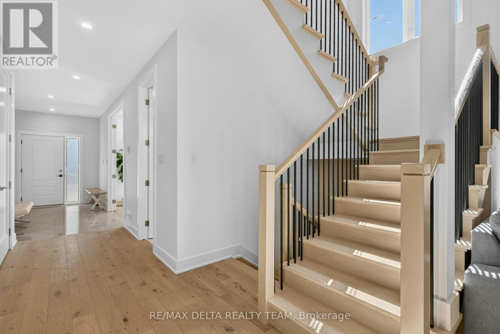 45 St Claire Avenue, Ottawa, ON, K2G 2A1 - 14