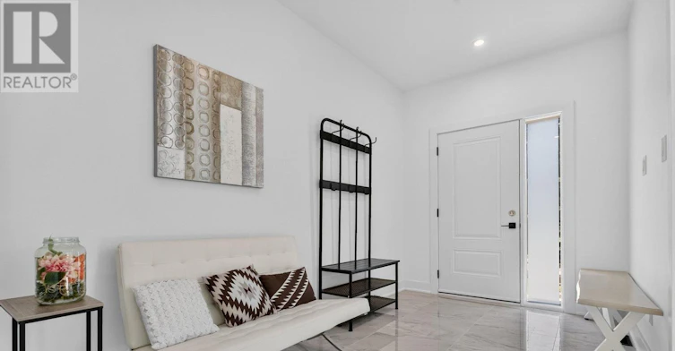 45 St Claire Avenue, Ottawa, ON, K2G 2A1 - 5