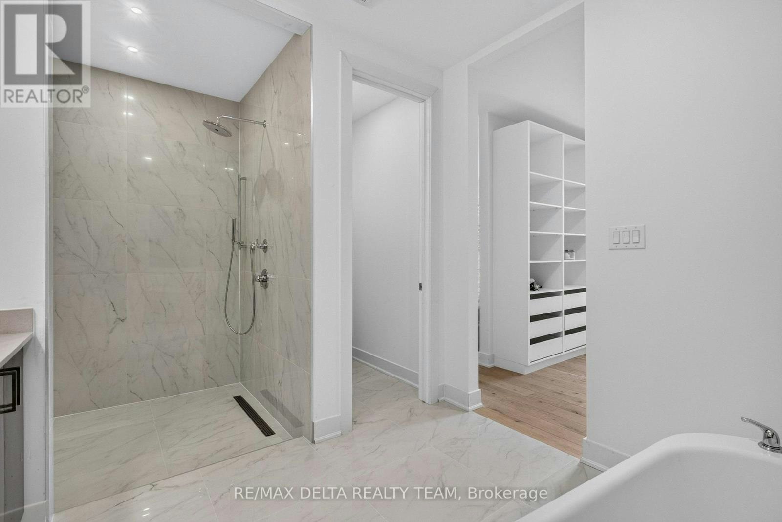 45 St Claire Avenue, Ottawa, ON, K2G 2A1 - 20